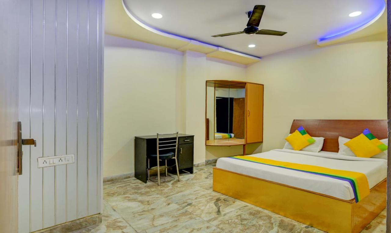Treebo Trip Shree Laxmi Palace Hotel Bhairaun Ghāt Екстериор снимка